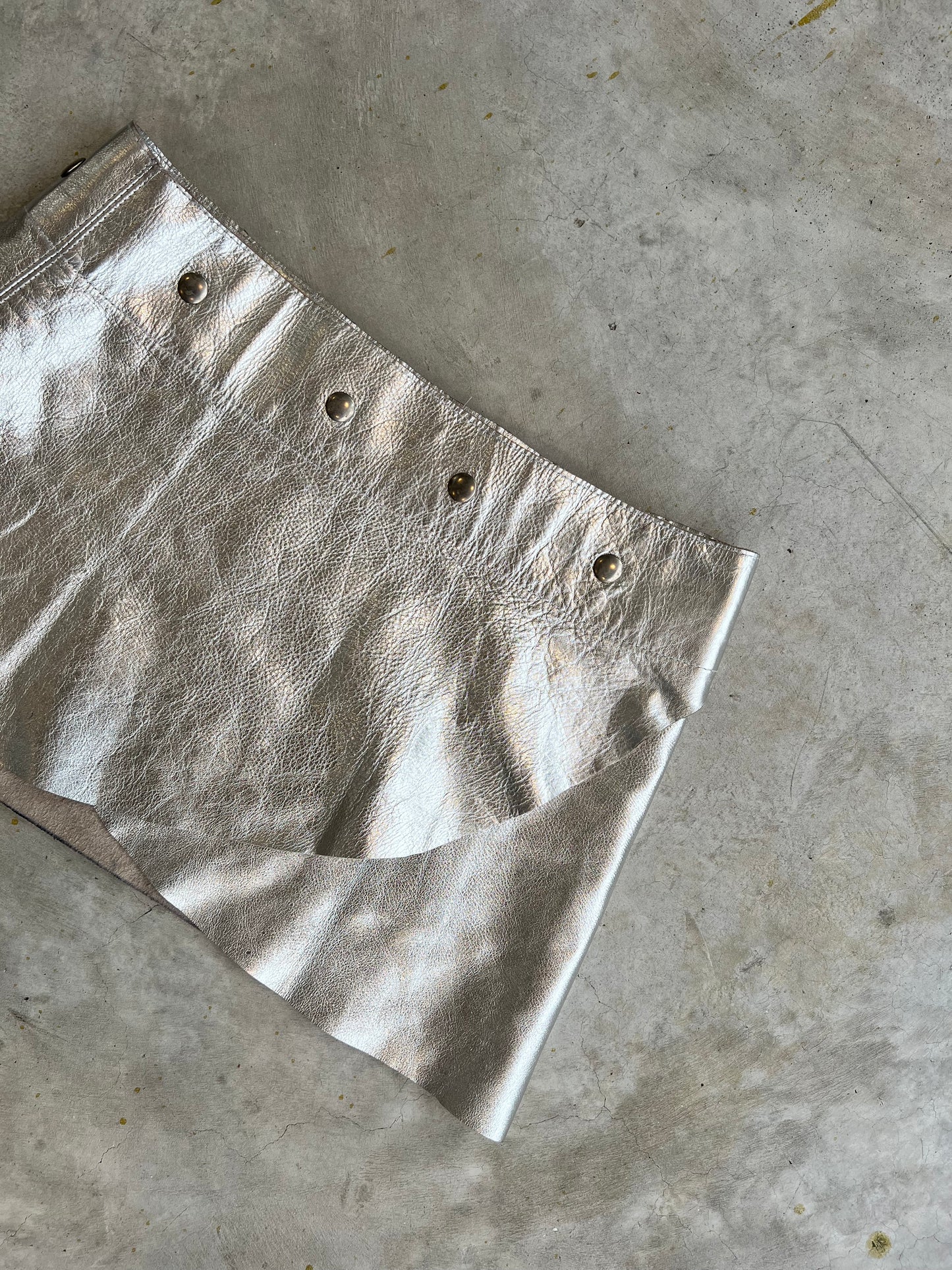 the mini skirt - plateado